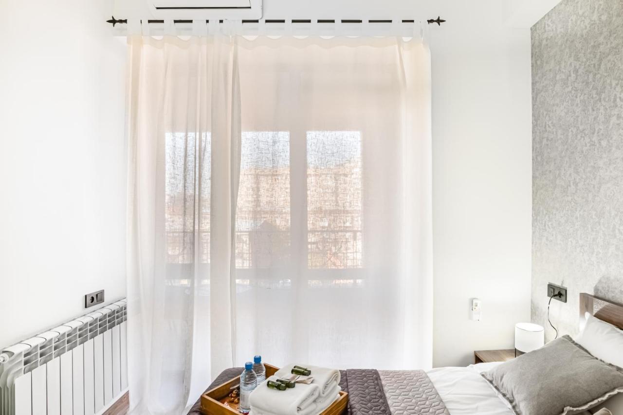 Hotelise I Tonic Apartment Jereván Kültér fotó