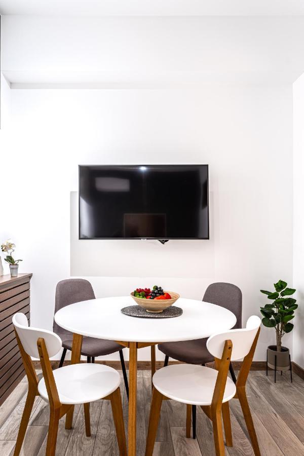 Hotelise I Tonic Apartment Jereván Kültér fotó